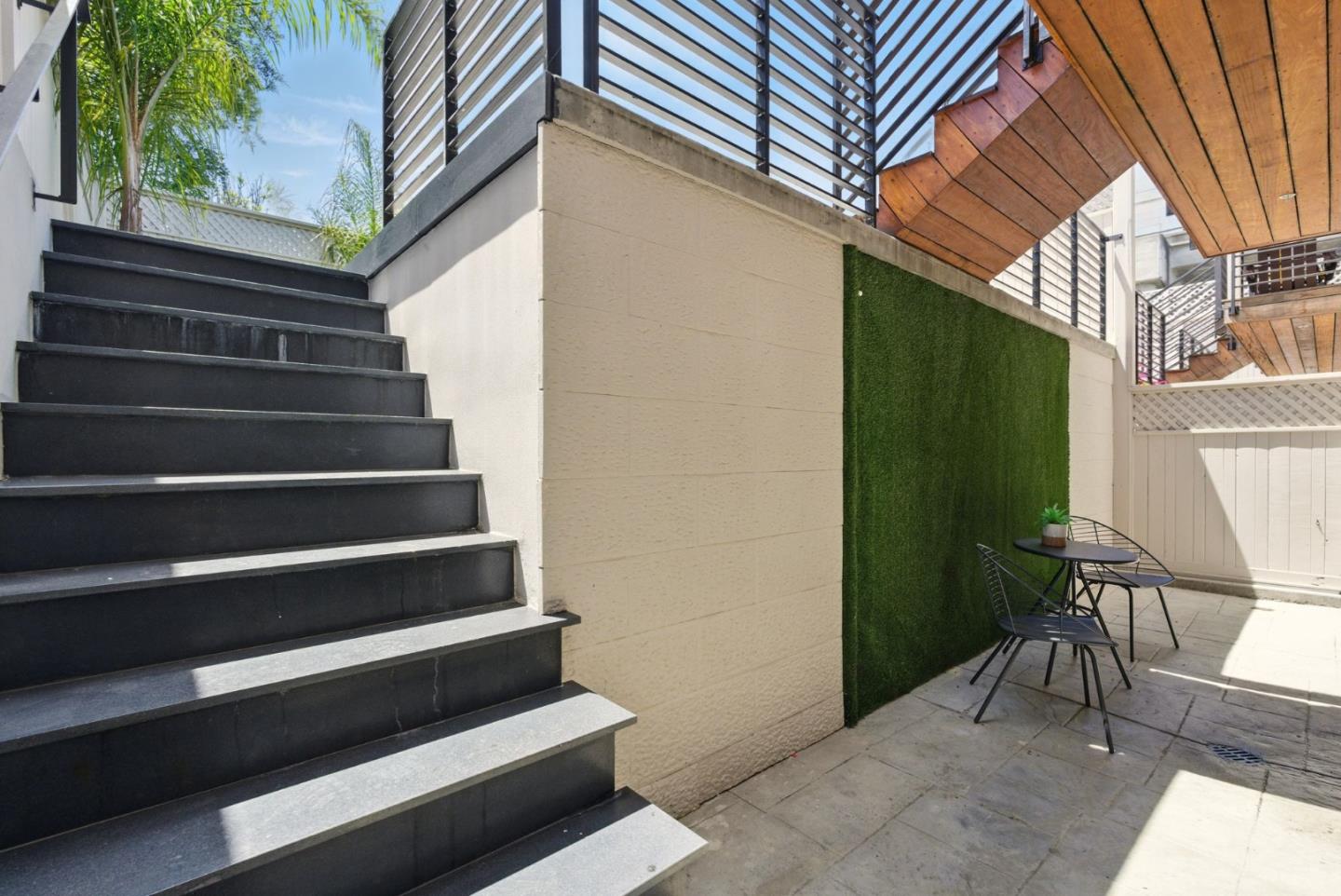 Detail Gallery Image 48 of 60 For 2175 Quesada Ave, San Francisco,  CA 94124 - 5 Beds | 3 Baths
