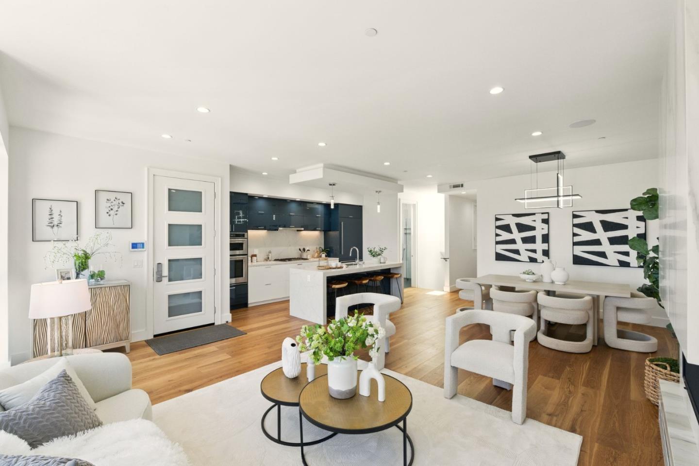 Detail Gallery Image 5 of 60 For 2175 Quesada Ave, San Francisco,  CA 94124 - 5 Beds | 3 Baths