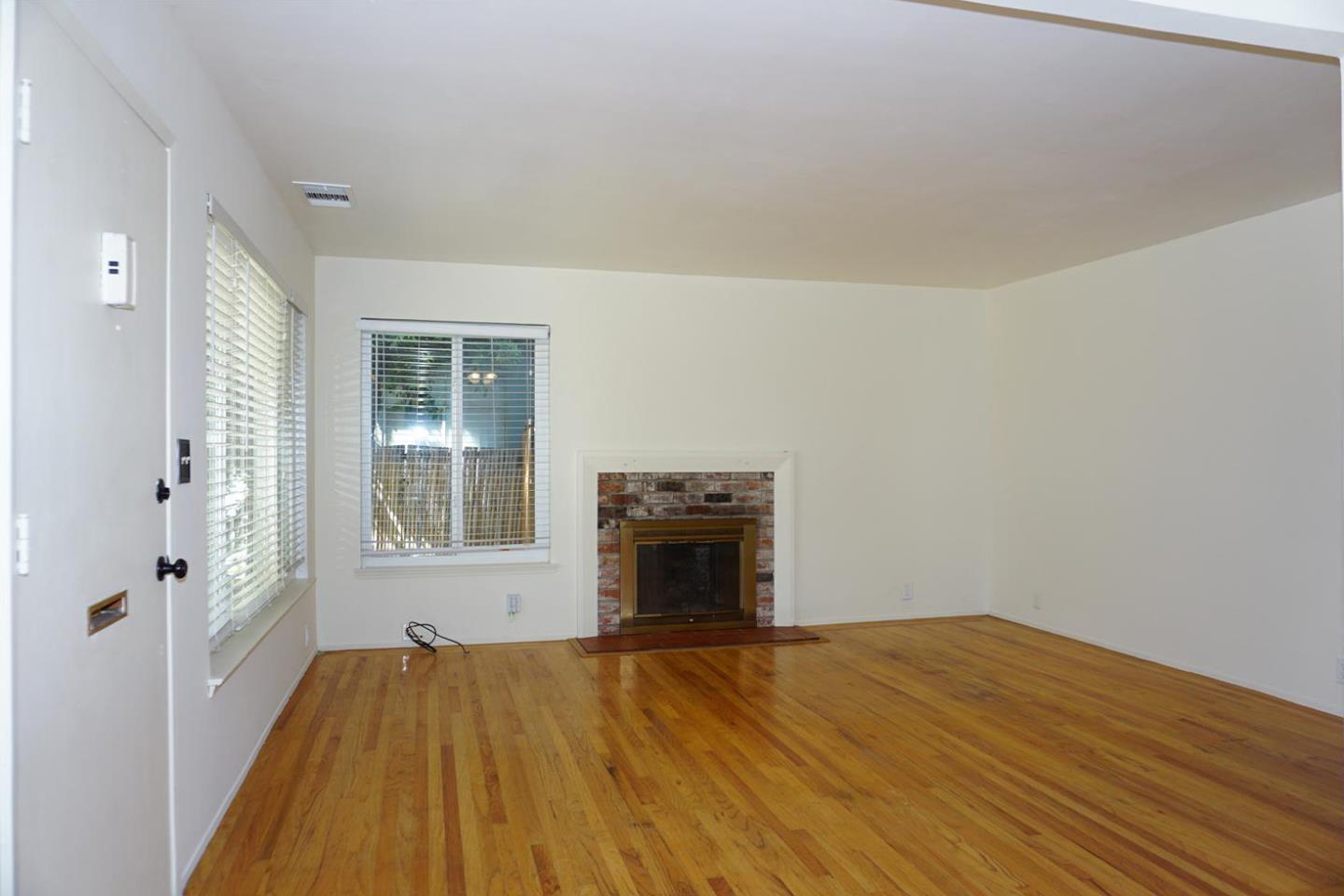 Detail Gallery Image 7 of 32 For 3327 Golf Dr, San Jose,  CA 95127 - 3 Beds | 2 Baths