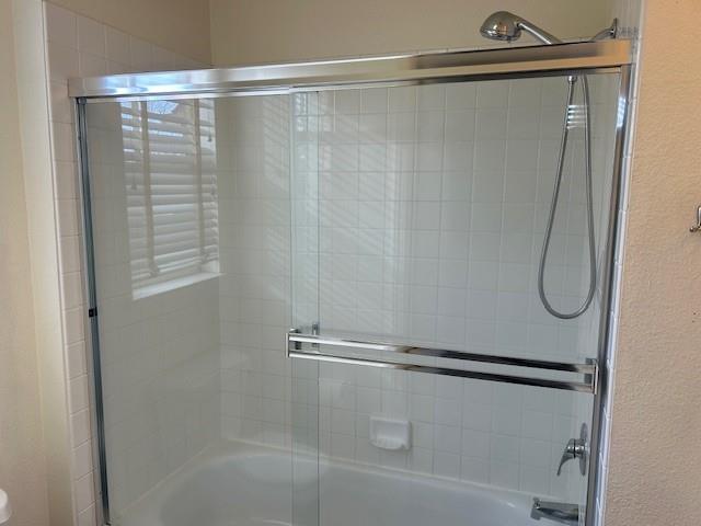 Detail Gallery Image 9 of 12 For 1027 Nobel Dr, Santa Cruz,  CA 95060 - 2 Beds | 2/1 Baths