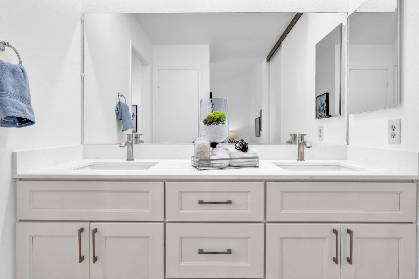 Detail Gallery Image 16 of 25 For 2424 Britt Way, San Jose,  CA 95148 - 3 Beds | 2 Baths