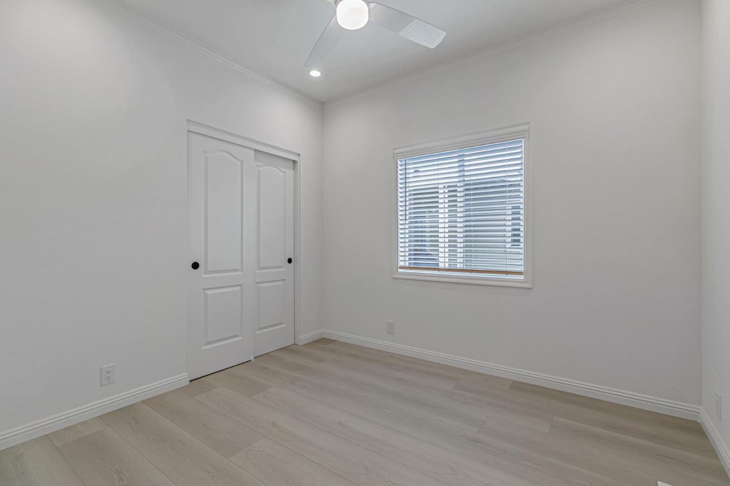 Detail Gallery Image 20 of 36 For 555 Umbarger Rd #131,  San Jose,  CA 95111 - 3 Beds | 3 Baths