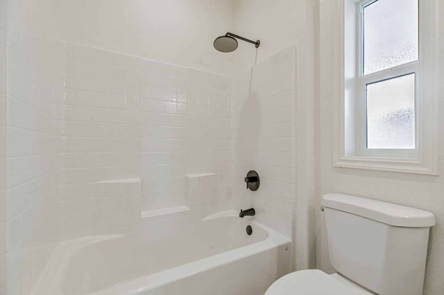 Detail Gallery Image 27 of 36 For 555 Umbarger Rd #131,  San Jose,  CA 95111 - 3 Beds | 3 Baths