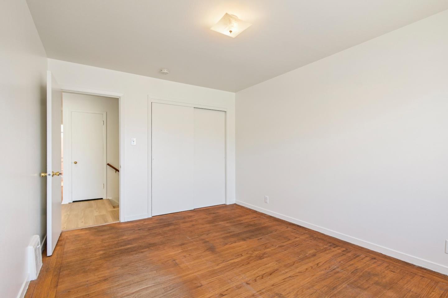 Detail Gallery Image 23 of 63 For 931 Hillside Blvd, Daly City,  CA 94014 - 4 Beds | 1/1 Baths
