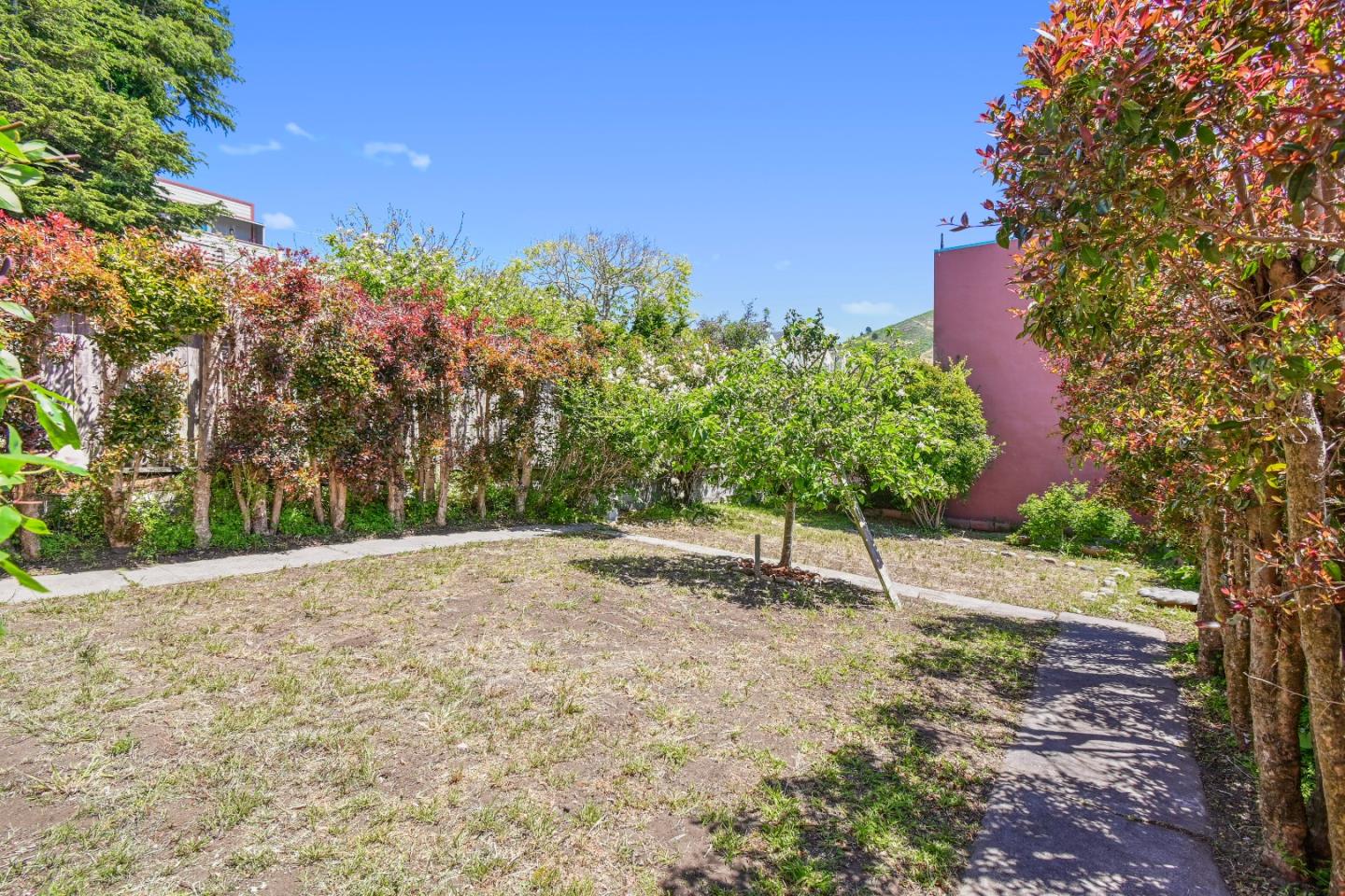 Detail Gallery Image 50 of 63 For 931 Hillside Blvd, Daly City,  CA 94014 - 4 Beds | 1/1 Baths