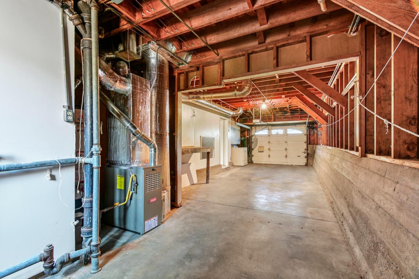 Detail Gallery Image 55 of 63 For 931 Hillside Blvd, Daly City,  CA 94014 - 4 Beds | 1/1 Baths
