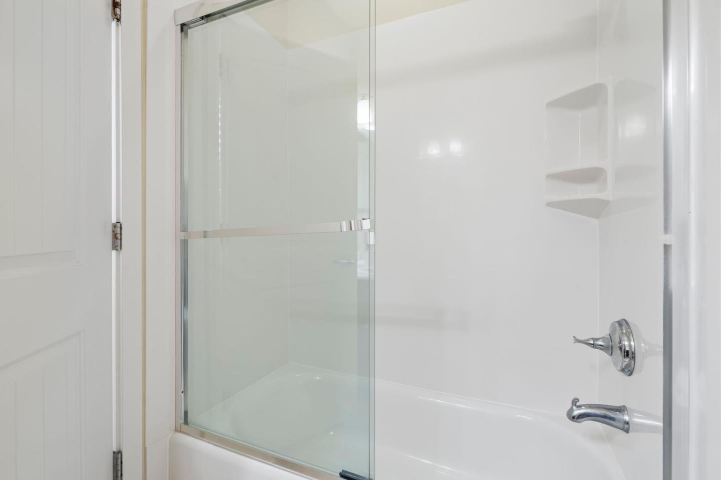 Detail Gallery Image 29 of 36 For 2560 Saffron Way, Mountain View,  CA 94043 - 3 Beds | 3/1 Baths