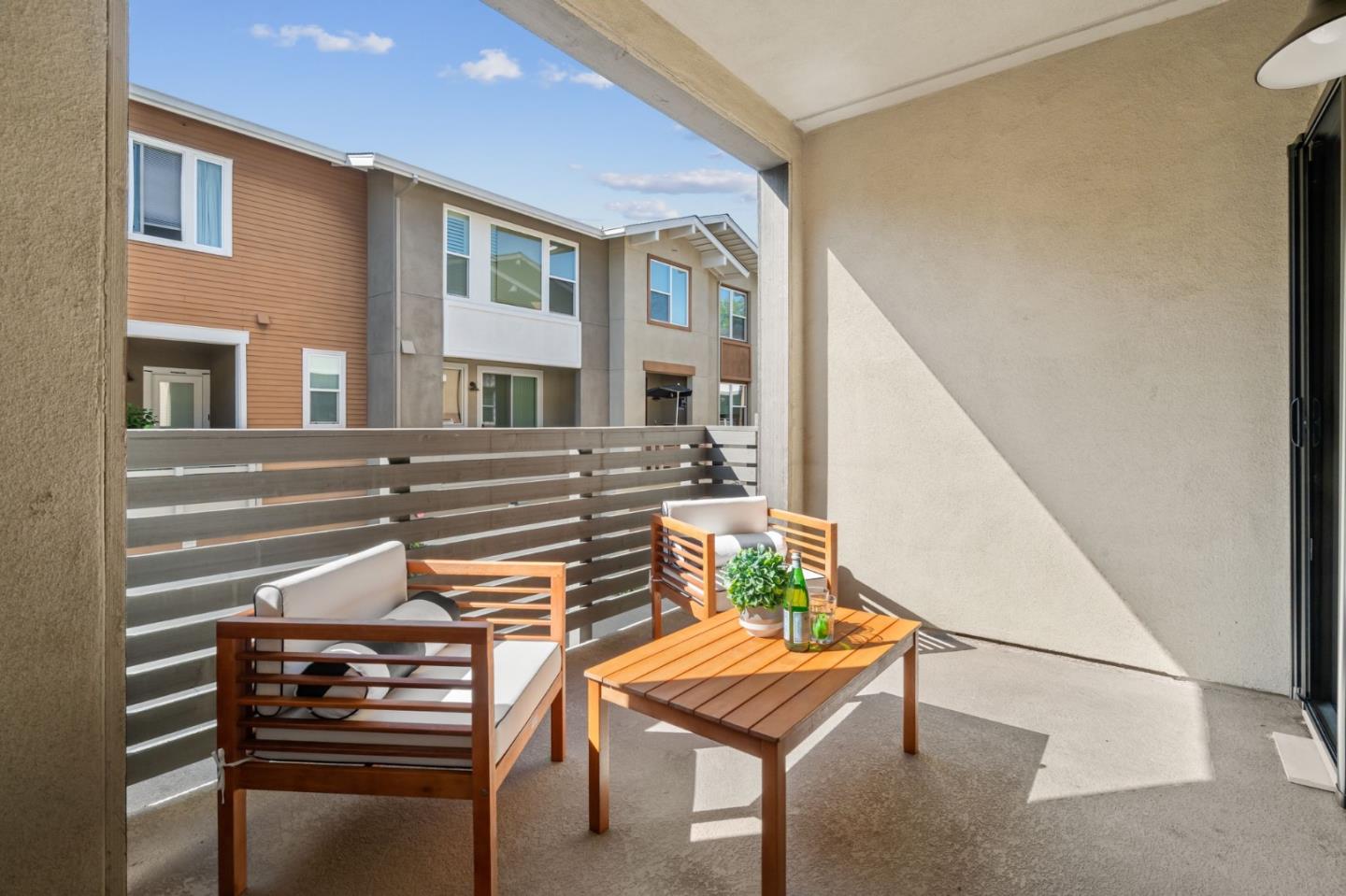 Detail Gallery Image 32 of 36 For 2560 Saffron Way, Mountain View,  CA 94043 - 3 Beds | 3/1 Baths