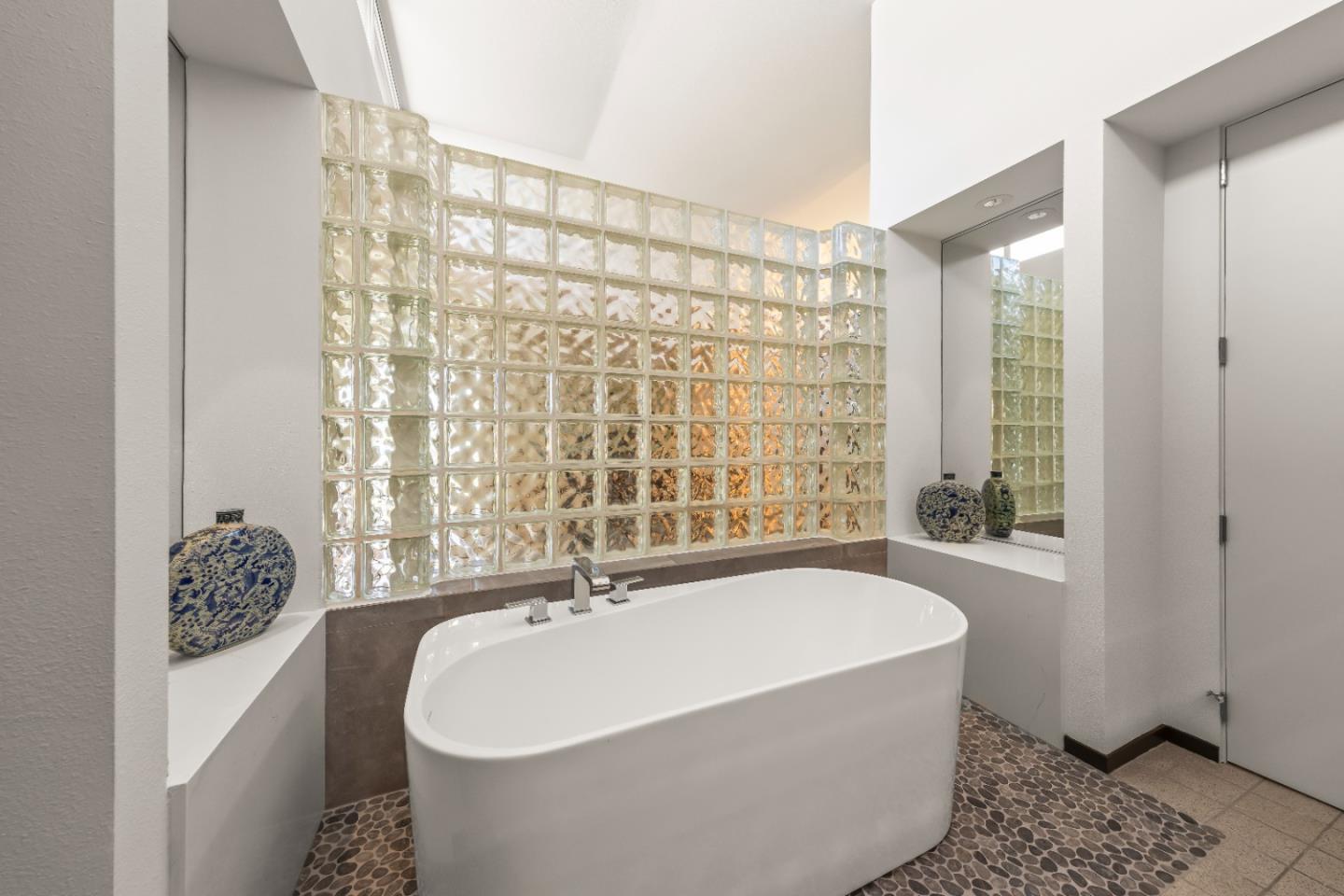 Detail Gallery Image 47 of 69 For 420 Seaview Drive, Aptos,  CA 95003 - 3 Beds | 2/1 Baths