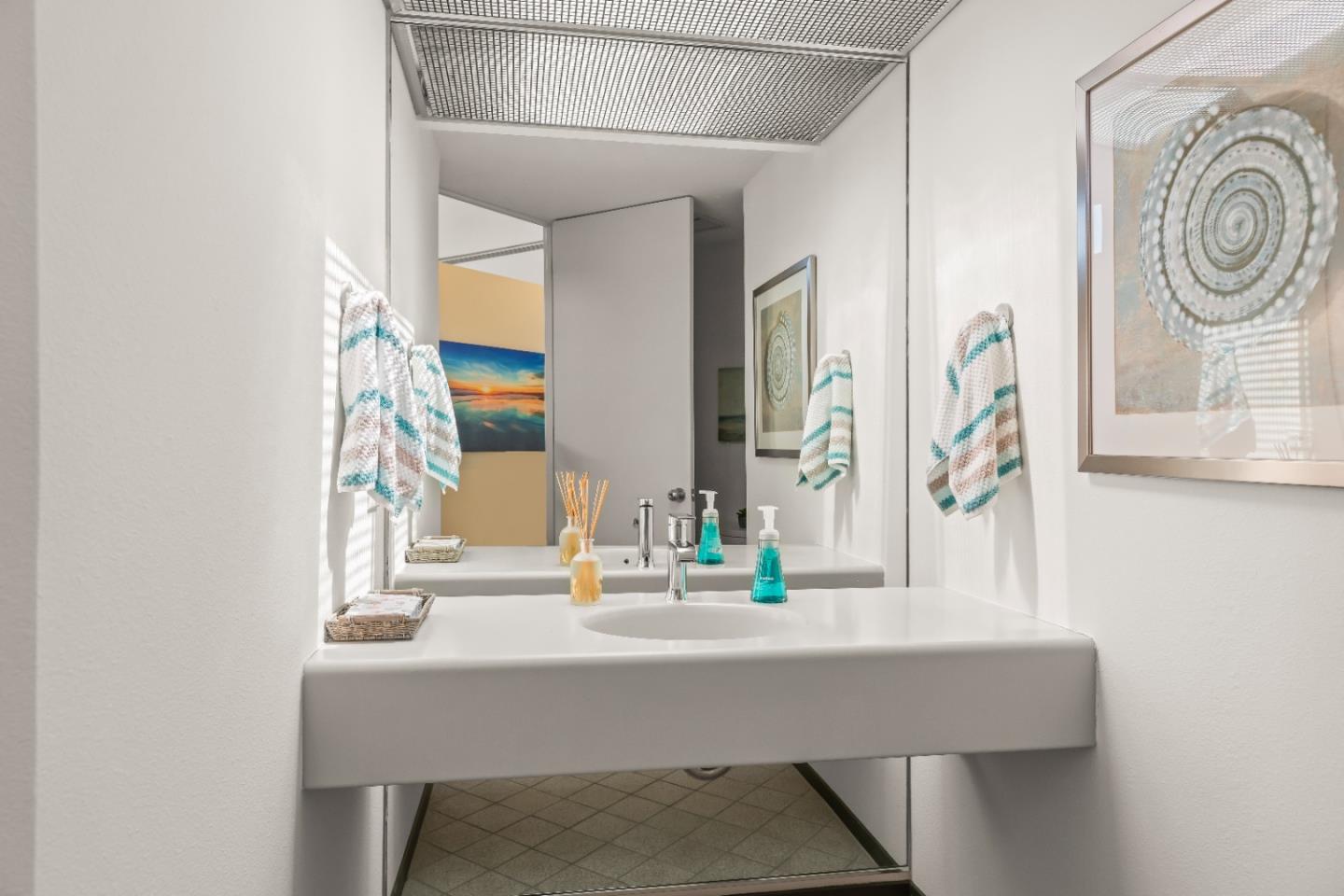 Detail Gallery Image 59 of 69 For 420 Seaview Drive, Aptos,  CA 95003 - 3 Beds | 2/1 Baths
