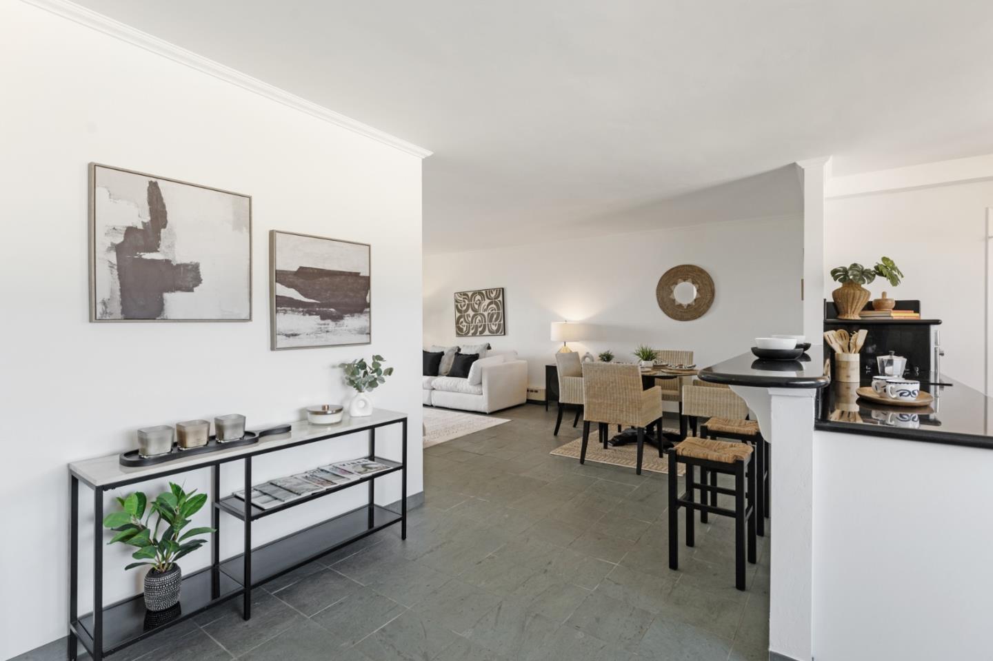 Detail Gallery Image 12 of 38 For 880 West Cliff Dr #9,  Santa Cruz,  CA 95060 - 1 Beds | 1 Baths