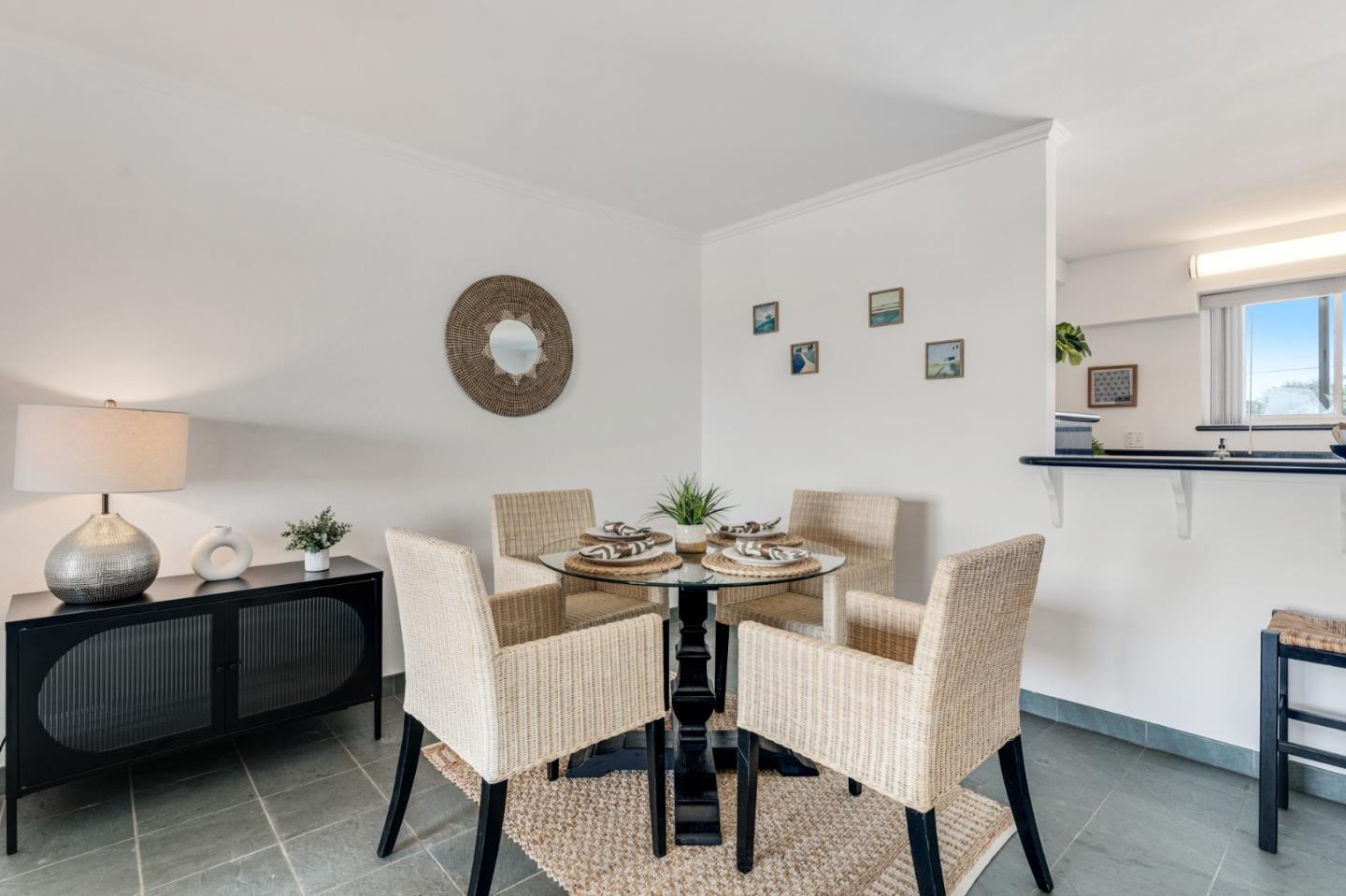 Detail Gallery Image 13 of 38 For 880 West Cliff Dr #9,  Santa Cruz,  CA 95060 - 1 Beds | 1 Baths