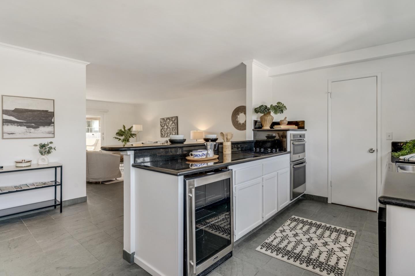 Detail Gallery Image 20 of 38 For 880 West Cliff Dr #9,  Santa Cruz,  CA 95060 - 1 Beds | 1 Baths