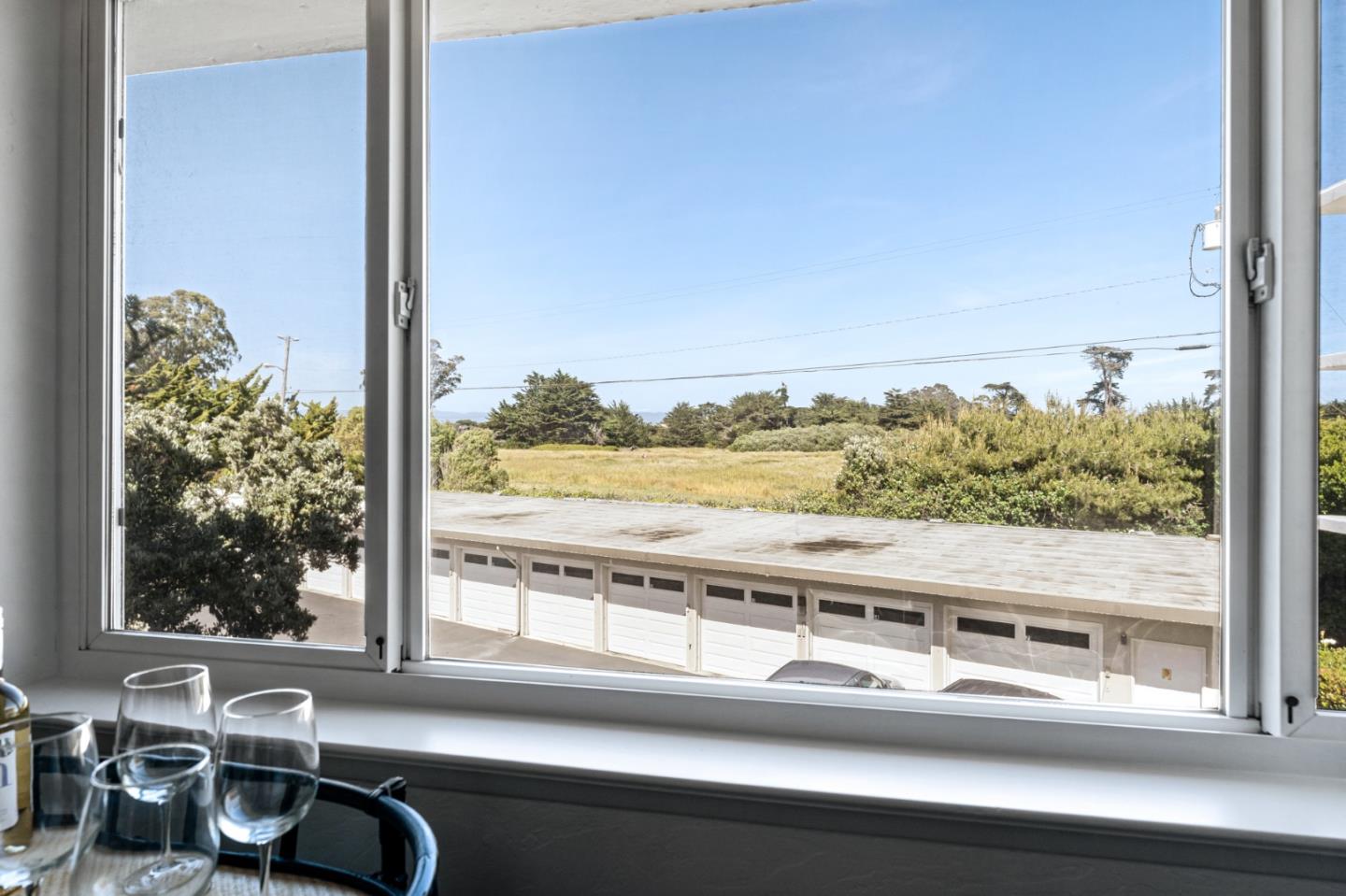 Detail Gallery Image 22 of 38 For 880 West Cliff Dr #9,  Santa Cruz,  CA 95060 - 1 Beds | 1 Baths