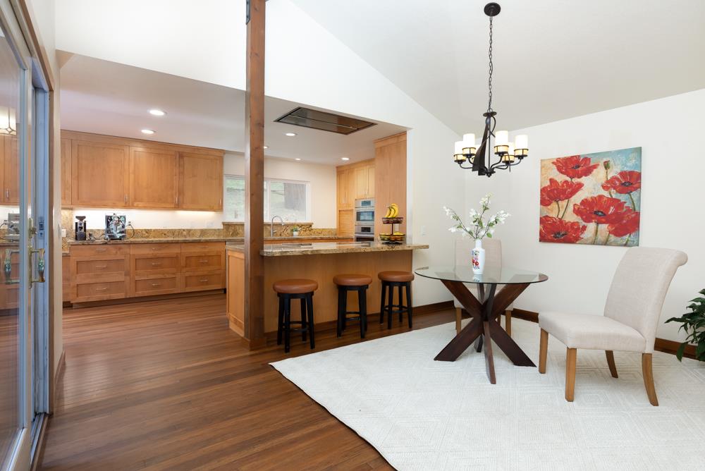 Detail Gallery Image 9 of 42 For 855 E Hilton Dr, Boulder Creek,  CA 95006 - 3 Beds | 2 Baths