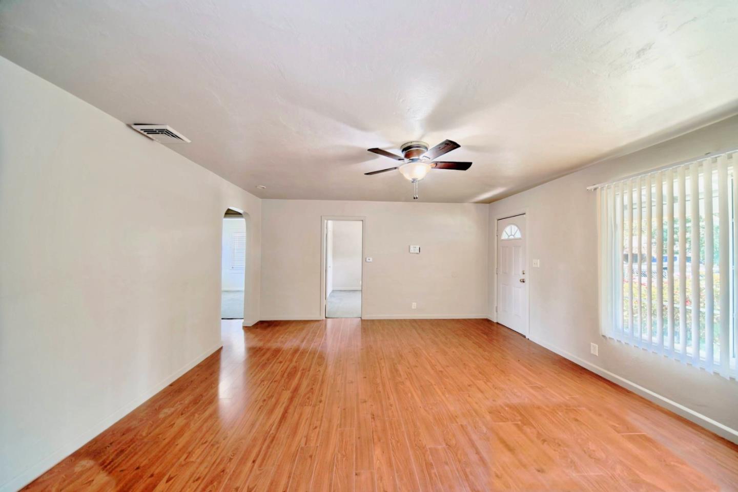 Detail Gallery Image 5 of 19 For 339 San Juan Dr, Modesto,  CA 95354 - 2 Beds | 1 Baths