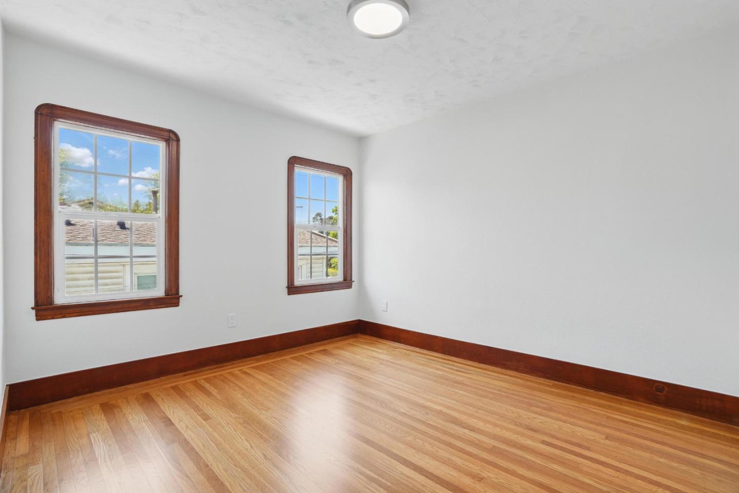 Detail Gallery Image 16 of 46 For 2408 Bartlett St, Oakland,  CA 94601 - – Beds | – Baths
