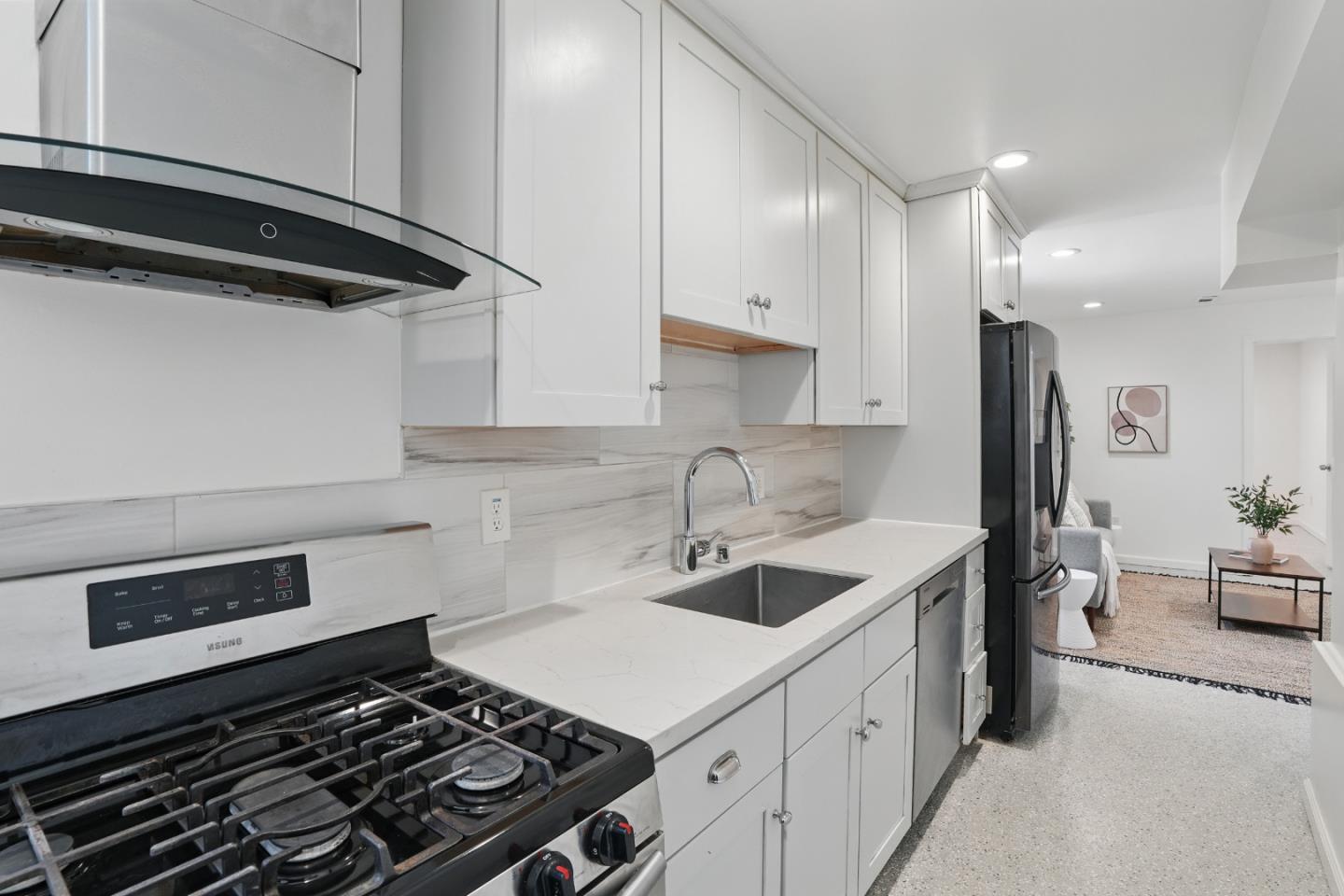 Detail Gallery Image 28 of 46 For 2408 Bartlett St, Oakland,  CA 94601 - – Beds | – Baths