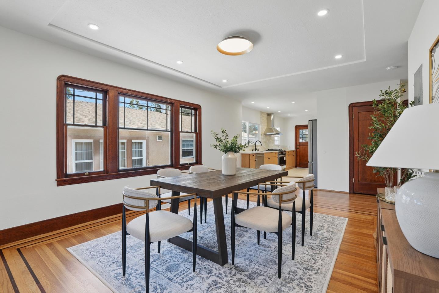 Detail Gallery Image 4 of 46 For 2408 Bartlett St, Oakland,  CA 94601 - – Beds | – Baths