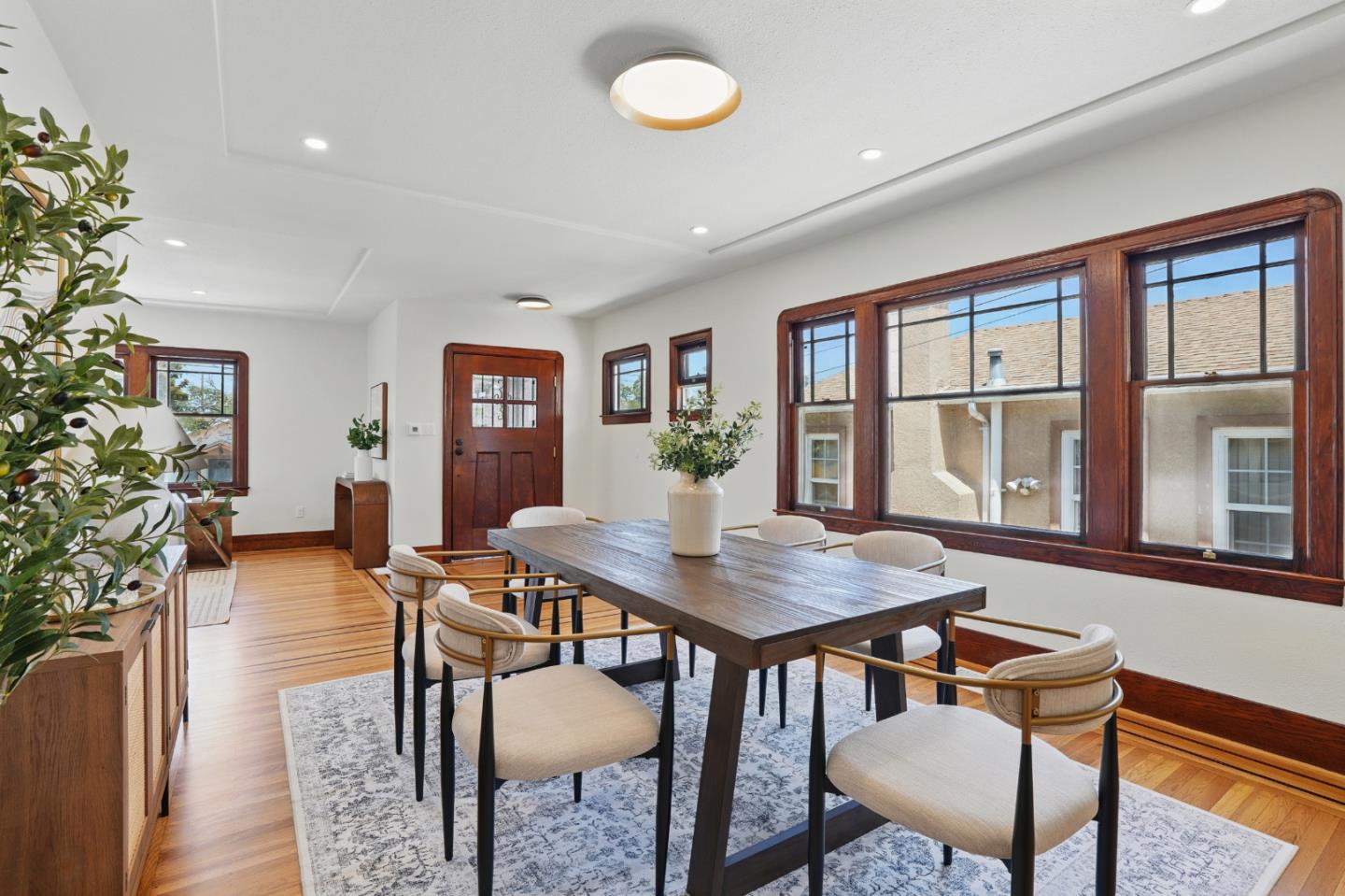 Detail Gallery Image 6 of 46 For 2408 Bartlett St, Oakland,  CA 94601 - – Beds | – Baths