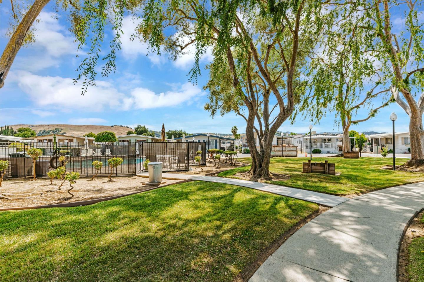 Detail Gallery Image 39 of 43 For 275 Burnett Ave #171,  Morgan Hill,  CA 95037 - 2 Beds | 2 Baths