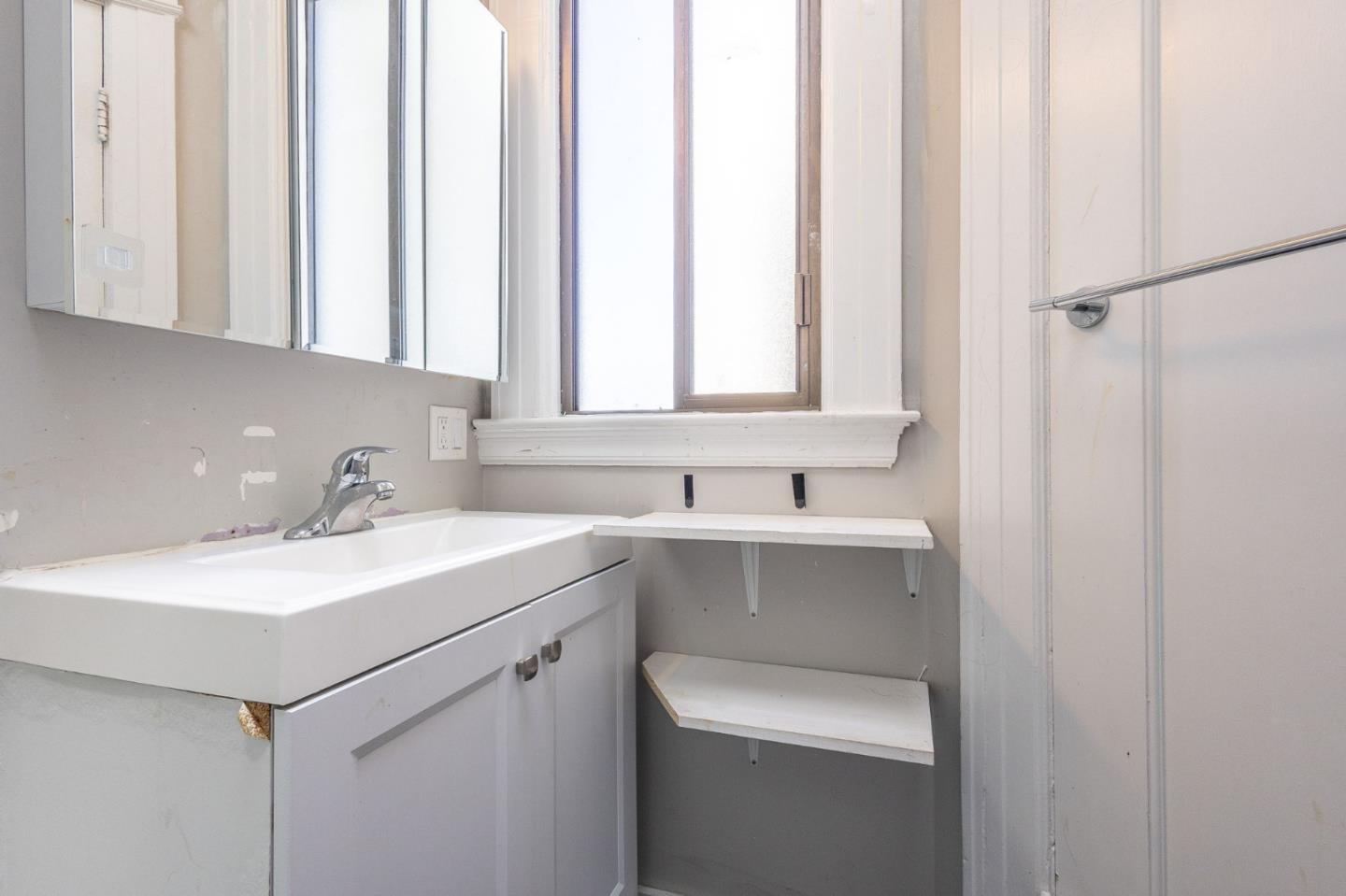 Detail Gallery Image 49 of 88 For 806-810 Union St, San Francisco,  CA 94133 - – Beds | – Baths