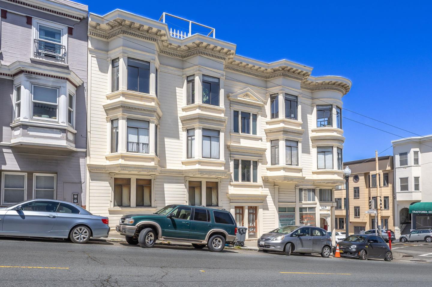 Detail Gallery Image 6 of 88 For 806-810 Union St, San Francisco,  CA 94133 - – Beds | – Baths