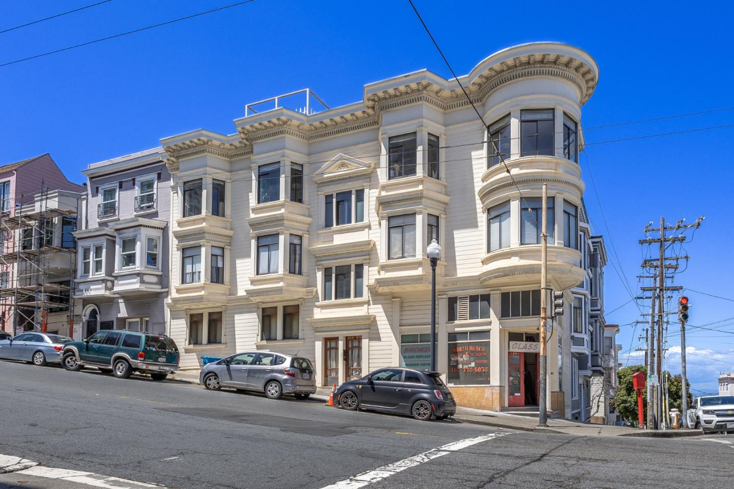 Detail Gallery Image 7 of 88 For 806-810 Union St, San Francisco,  CA 94133 - – Beds | – Baths