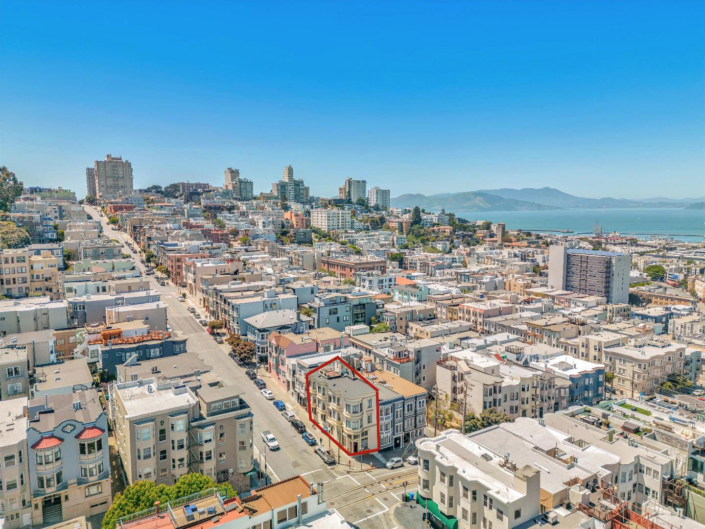 Detail Gallery Image 75 of 88 For 806-810 Union St, San Francisco,  CA 94133 - – Beds | – Baths