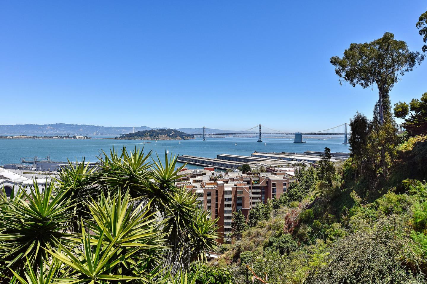 Detail Gallery Image 79 of 88 For 806-810 Union St, San Francisco,  CA 94133 - – Beds | – Baths