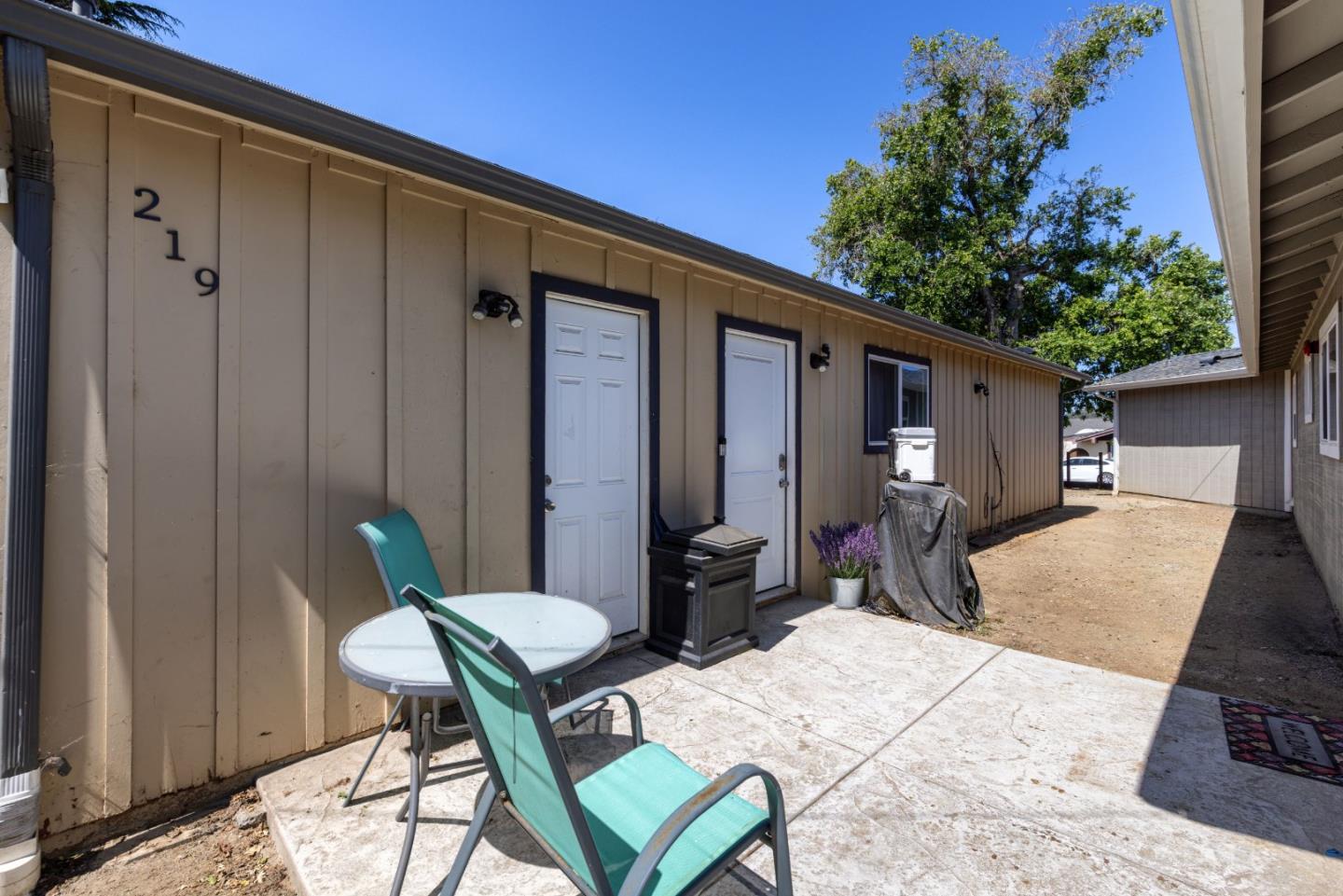 Detail Gallery Image 14 of 22 For 217-219 Calabasas Rd, Watsonville,  CA 95076 - – Beds | – Baths
