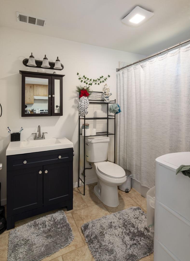 Detail Gallery Image 19 of 22 For 217-219 Calabasas Rd, Watsonville,  CA 95076 - – Beds | – Baths
