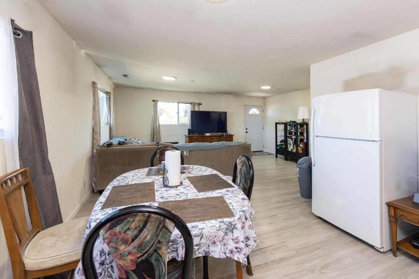 Detail Gallery Image 9 of 22 For 217-219 Calabasas Rd, Watsonville,  CA 95076 - – Beds | – Baths