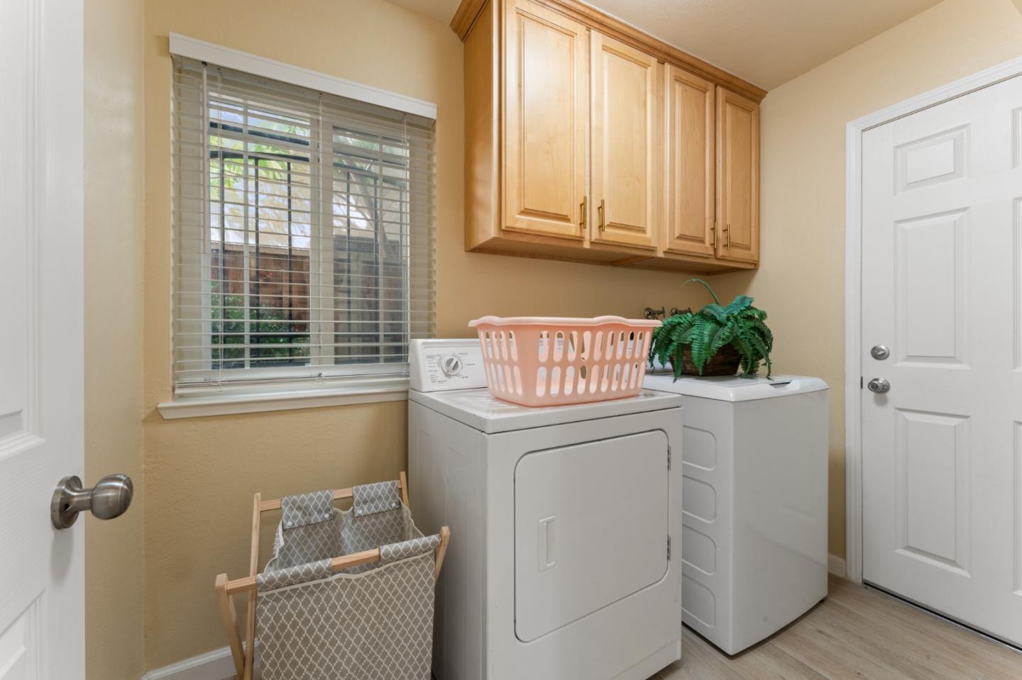Detail Gallery Image 37 of 65 For 3195 Kawalker Ln, San Jose,  CA 95127 - 4 Beds | 3 Baths
