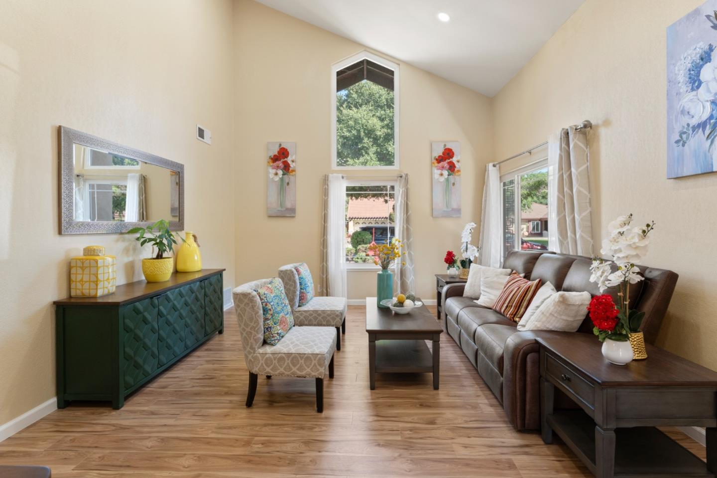 Detail Gallery Image 4 of 65 For 3195 Kawalker Ln, San Jose,  CA 95127 - 4 Beds | 3 Baths