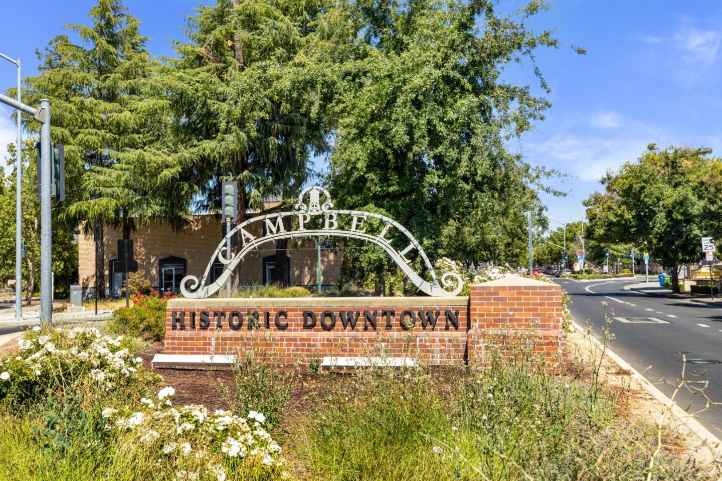 Detail Gallery Image 73 of 84 For 581 Pamlar Ave, San Jose,  CA 95128 - 5 Beds | 3/1 Baths