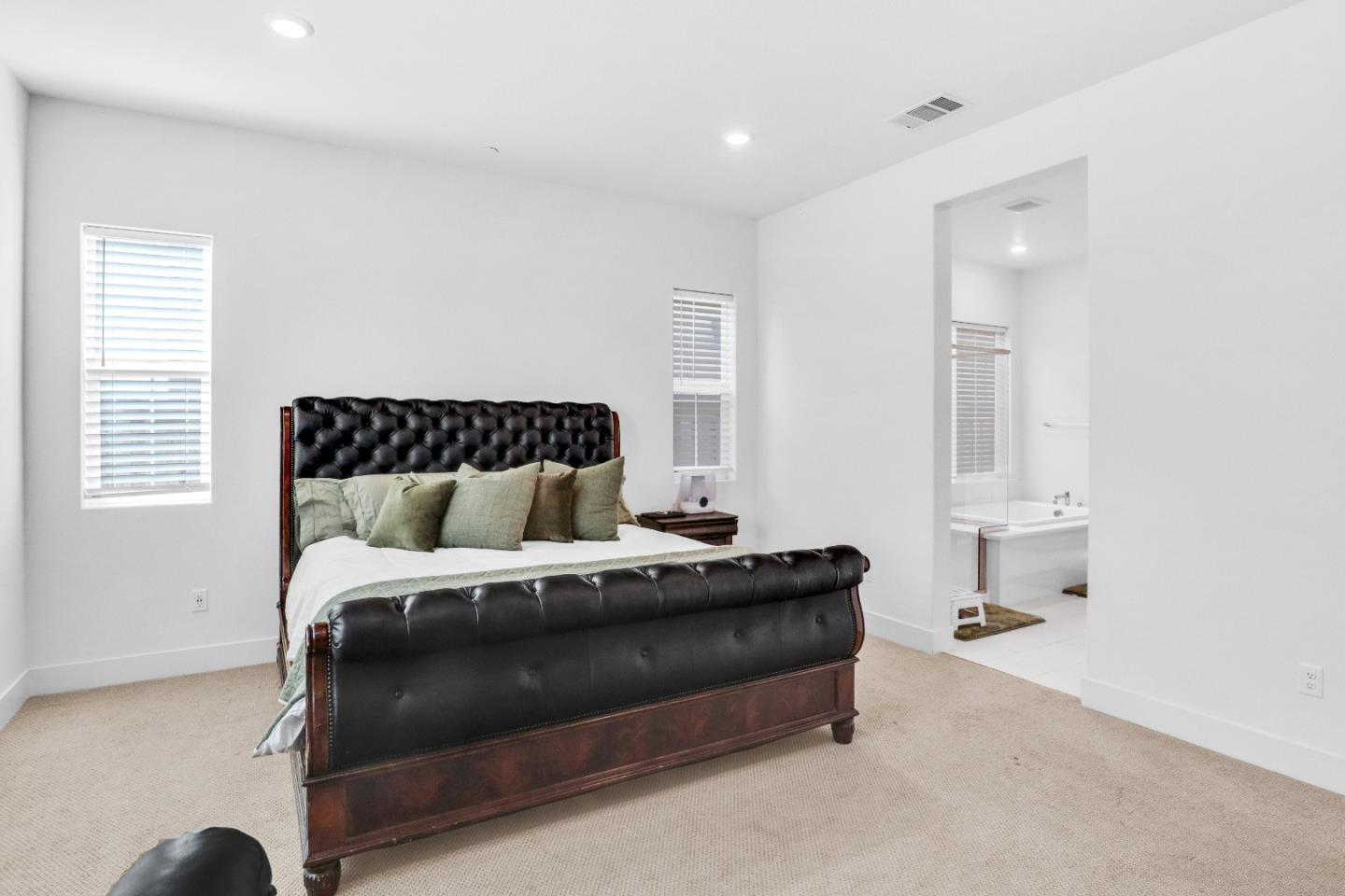 Detail Gallery Image 22 of 45 For 6326 Moser Way, Tracy,  CA 95377 - 4 Beds | 3/1 Baths