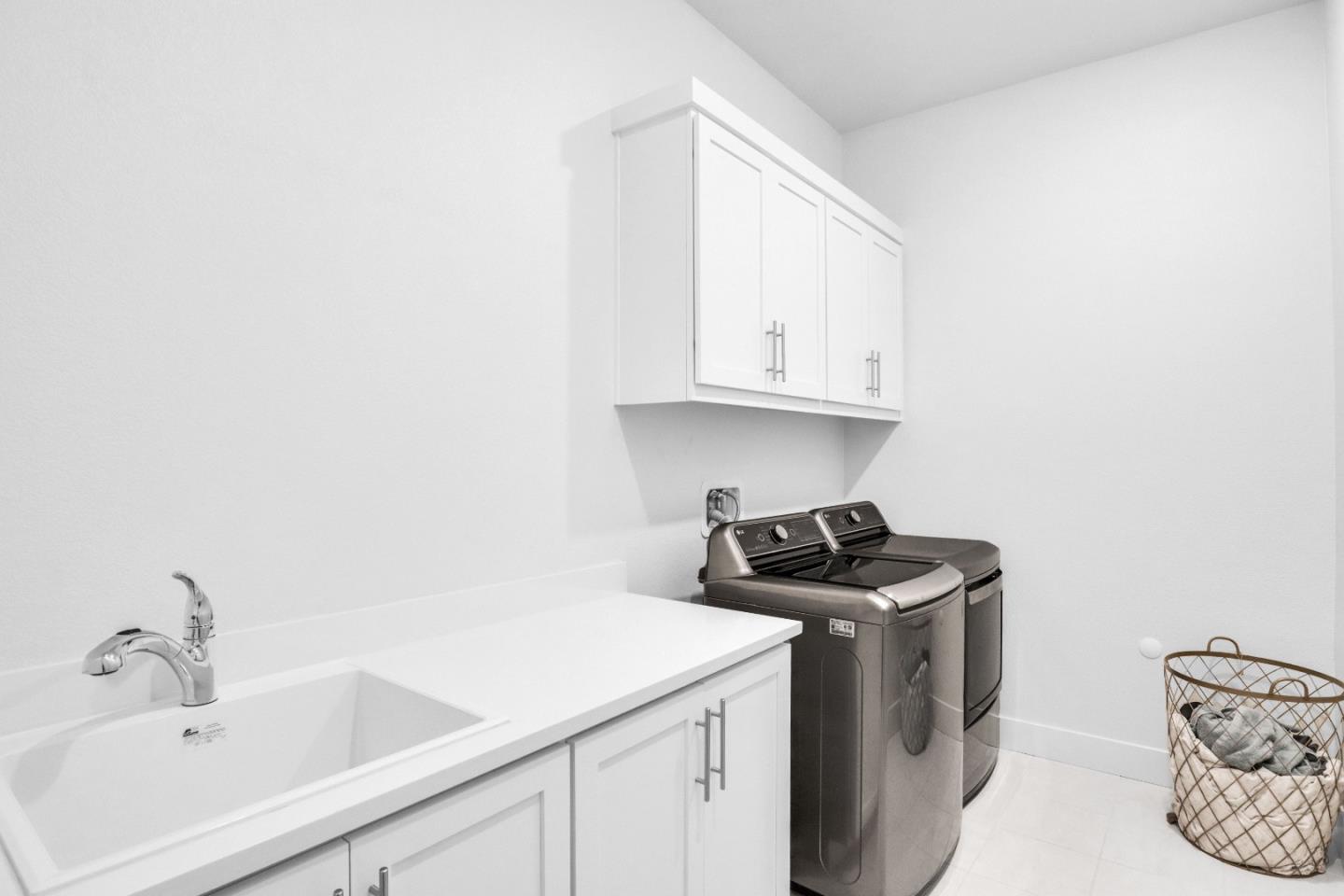 Detail Gallery Image 30 of 45 For 6326 Moser Way, Tracy,  CA 95377 - 4 Beds | 3/1 Baths