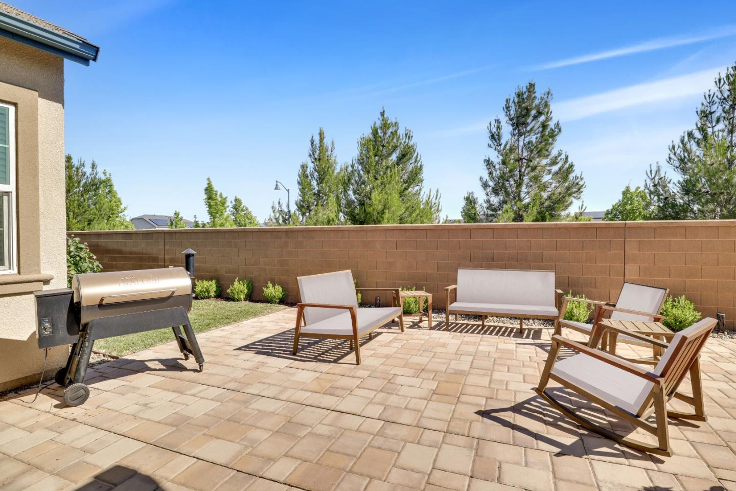 Detail Gallery Image 34 of 45 For 6326 Moser Way, Tracy,  CA 95377 - 4 Beds | 3/1 Baths