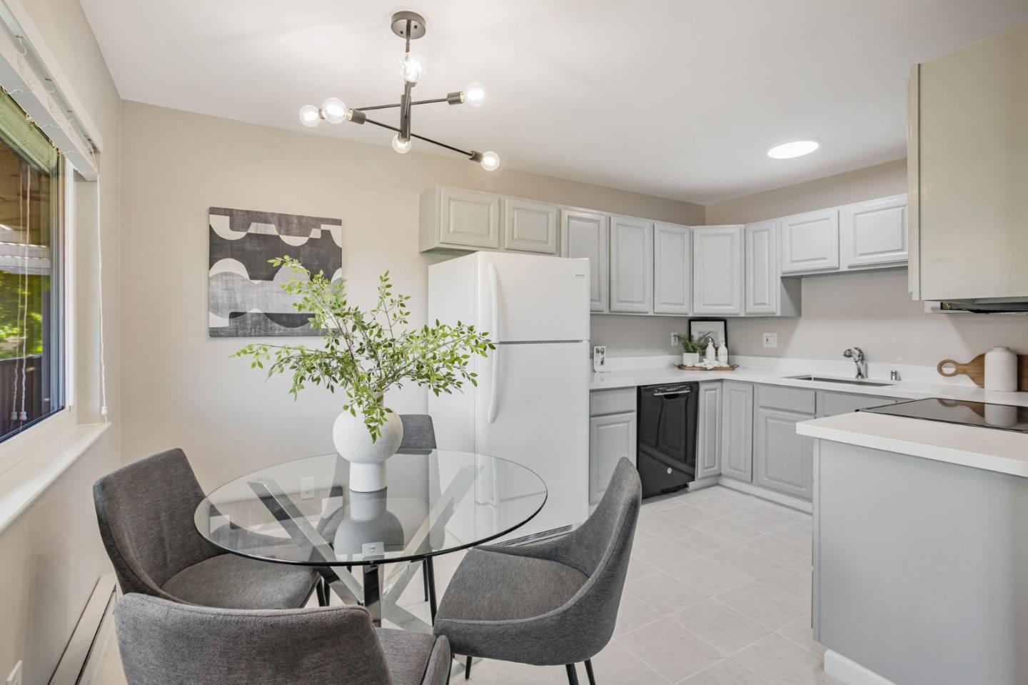 Detail Gallery Image 25 of 59 For 561 Valley Forge Way #4,  Campbell,  CA 95008 - 2 Beds | 1 Baths