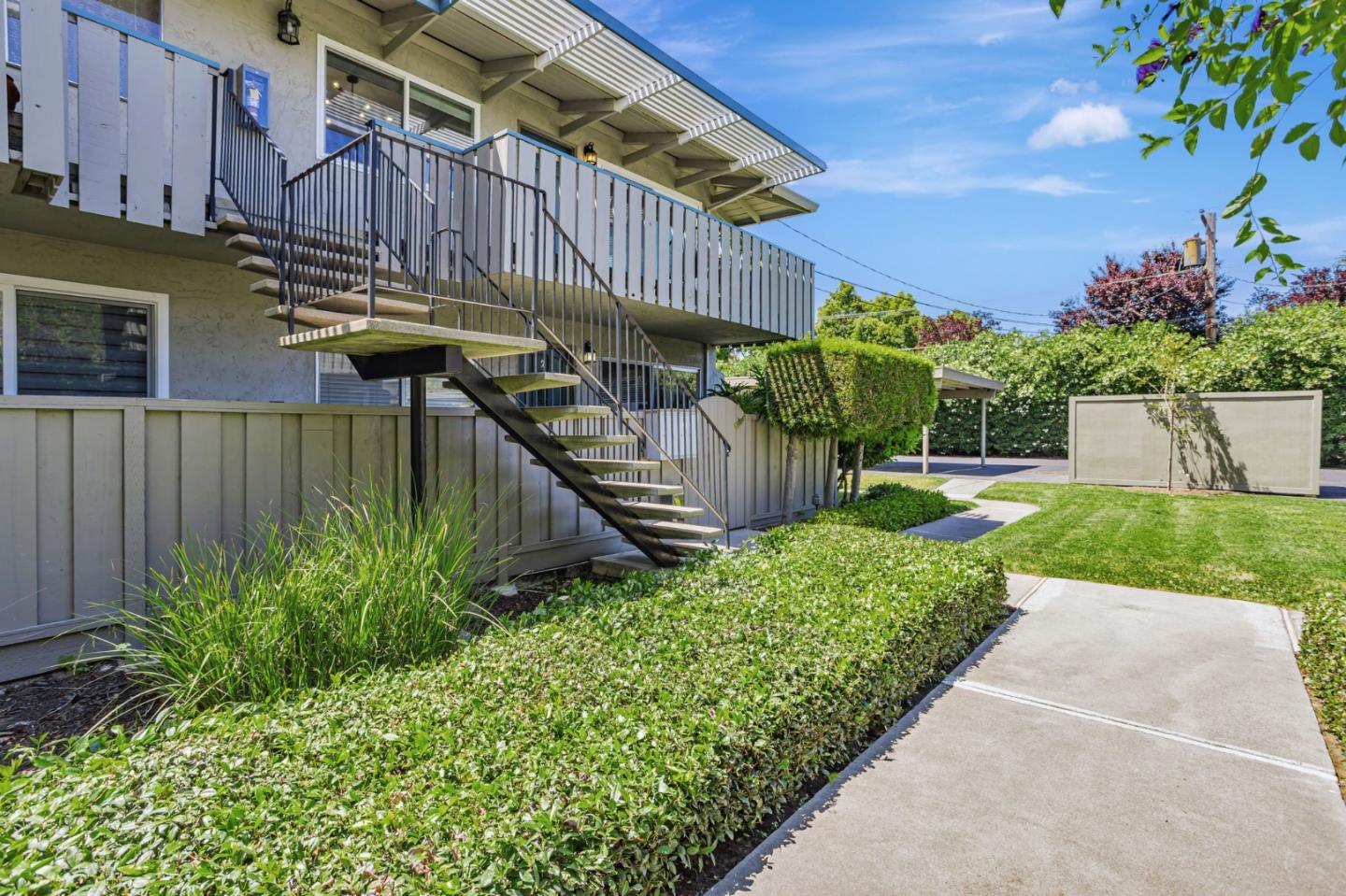Detail Gallery Image 8 of 59 For 561 Valley Forge Way #4,  Campbell,  CA 95008 - 2 Beds | 1 Baths
