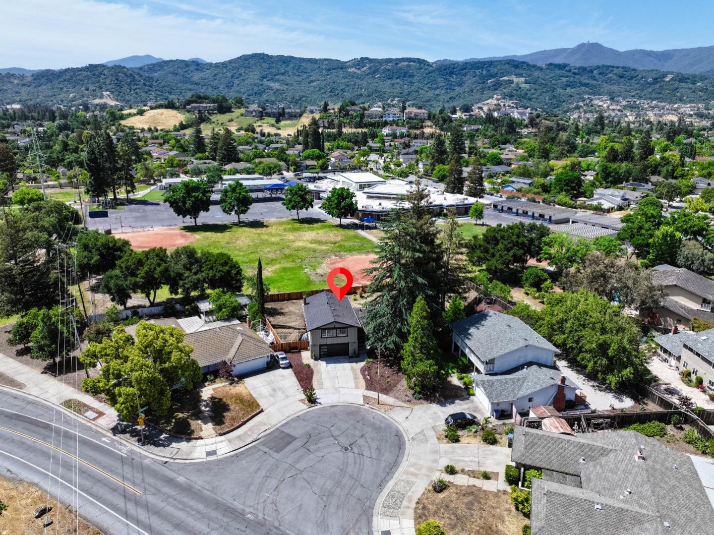 Detail Gallery Image 11 of 15 For 6843 Dalmeny Ct, San Jose,  CA 95120 - 4 Beds | 2/1 Baths