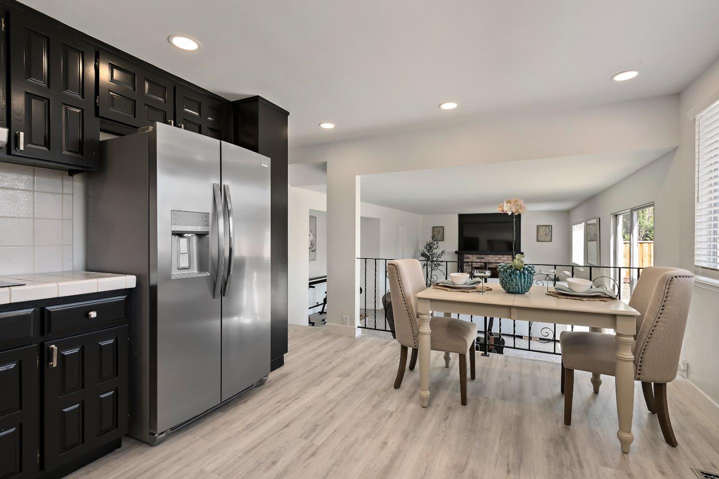 Detail Gallery Image 5 of 15 For 6843 Dalmeny Ct, San Jose,  CA 95120 - 4 Beds | 2/1 Baths