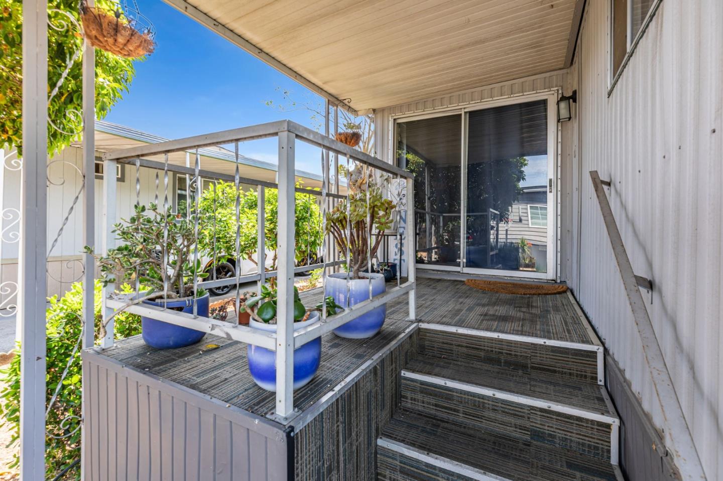 Detail Gallery Image 10 of 36 For 500 W 10 St #134,  Gilroy,  CA 95020 - 2 Beds | 1/1 Baths