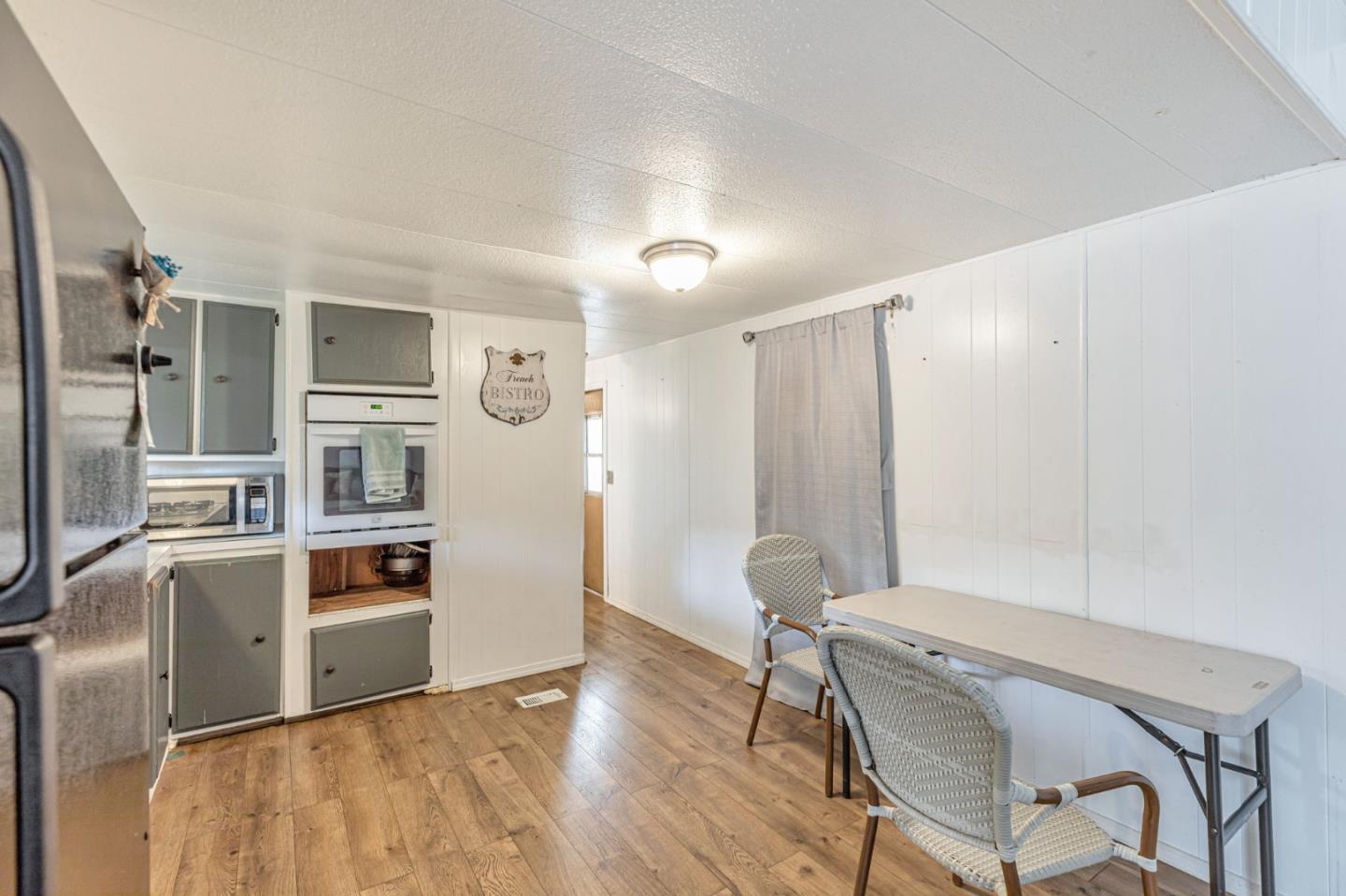 Detail Gallery Image 15 of 36 For 500 W 10 St #134,  Gilroy,  CA 95020 - 2 Beds | 1/1 Baths