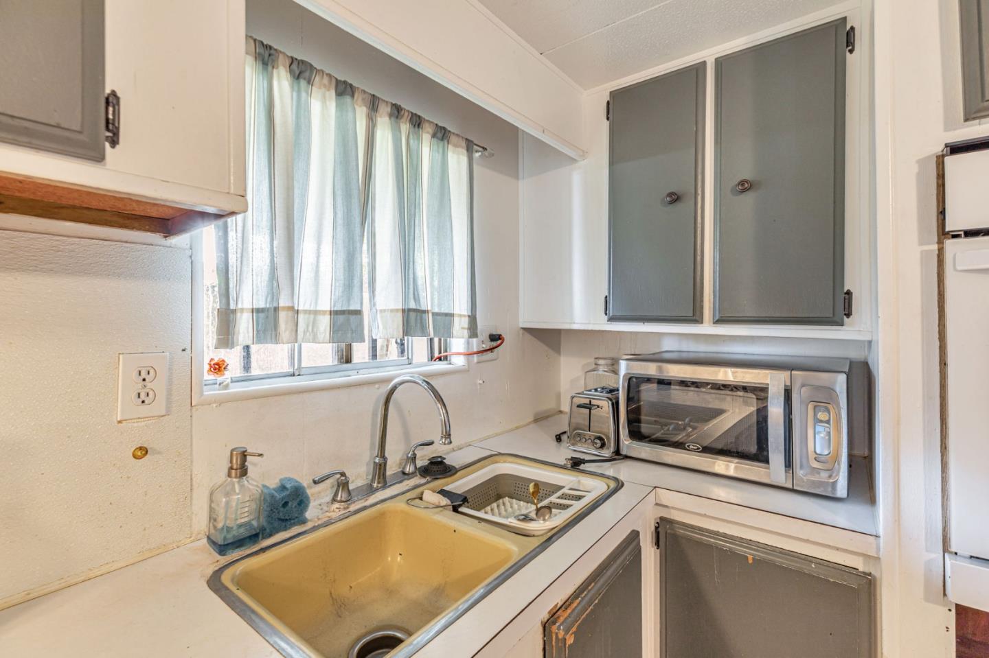 Detail Gallery Image 16 of 36 For 500 W 10 St #134,  Gilroy,  CA 95020 - 2 Beds | 1/1 Baths