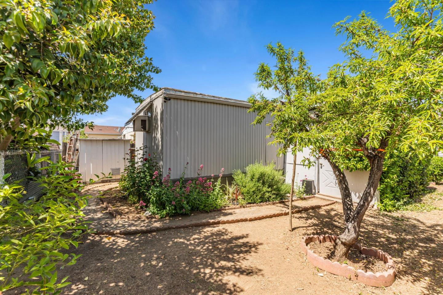 Detail Gallery Image 7 of 36 For 500 W 10 St #134,  Gilroy,  CA 95020 - 2 Beds | 1/1 Baths