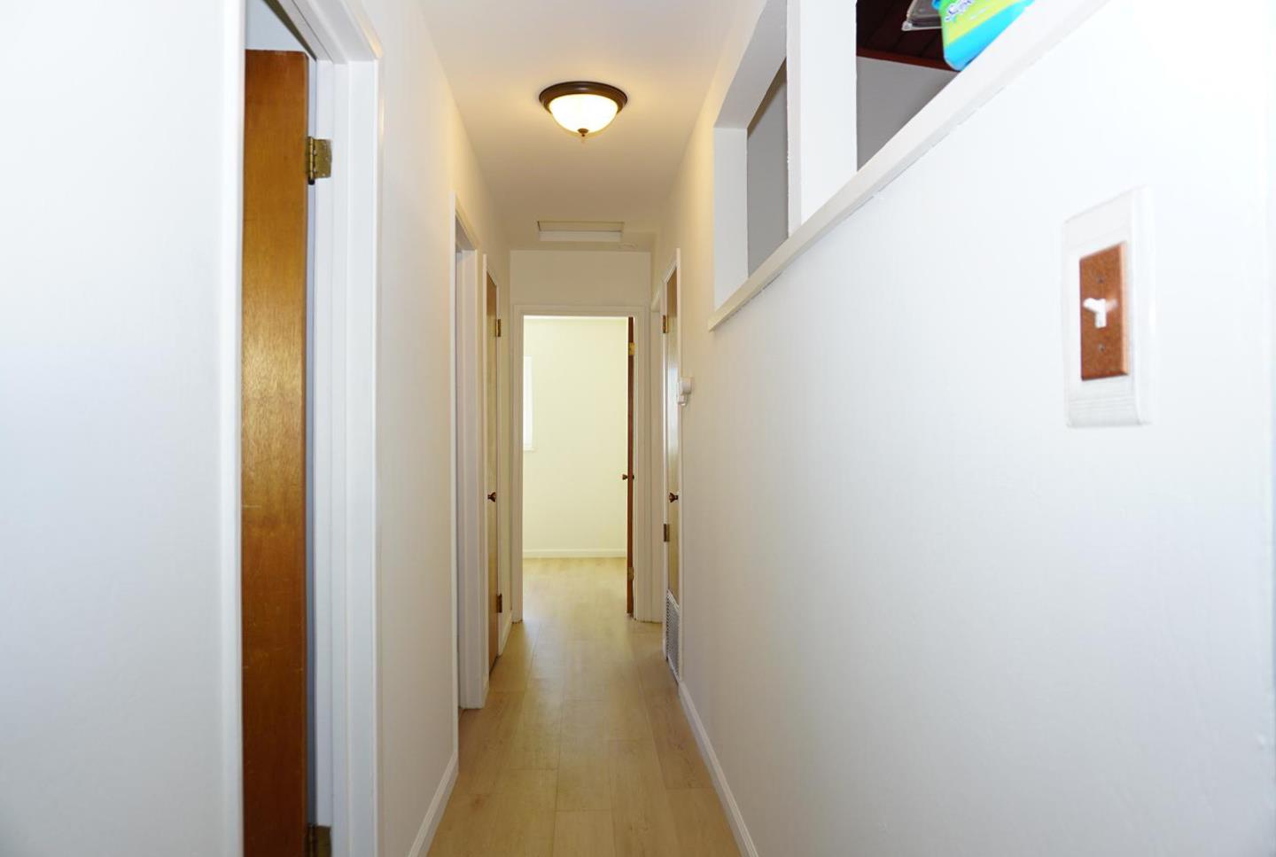 Detail Gallery Image 22 of 38 For 3118 Jenkins Ave, San Jose,  CA 95118 - 3 Beds | 2 Baths