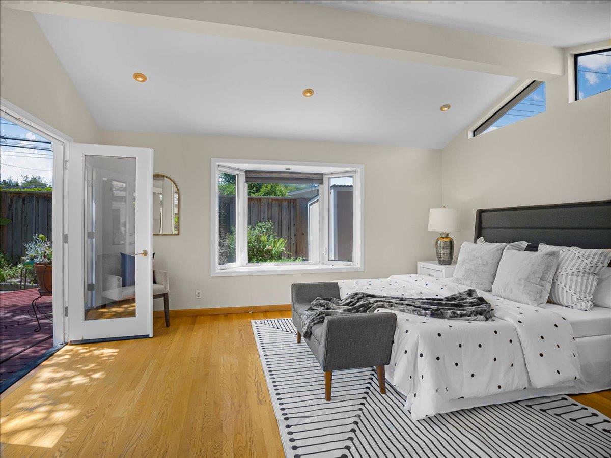 Detail Gallery Image 25 of 62 For 10623 Glenview Ave, Cupertino,  CA 95014 - 3 Beds | 3 Baths