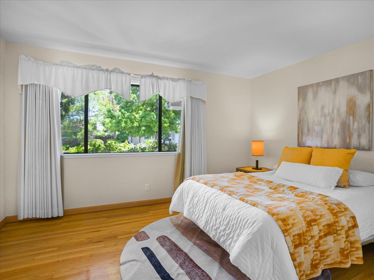 Detail Gallery Image 32 of 62 For 10623 Glenview Ave, Cupertino,  CA 95014 - 3 Beds | 3 Baths
